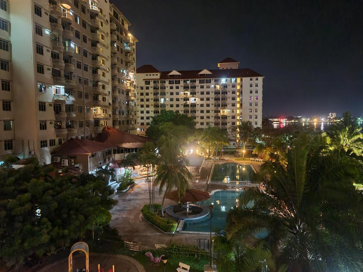 Glory Beach Resort Seaview Private 2Br Port Dickson Exterior foto