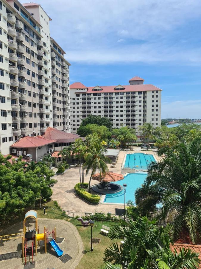 Glory Beach Resort Seaview Private 2Br Port Dickson Exterior foto